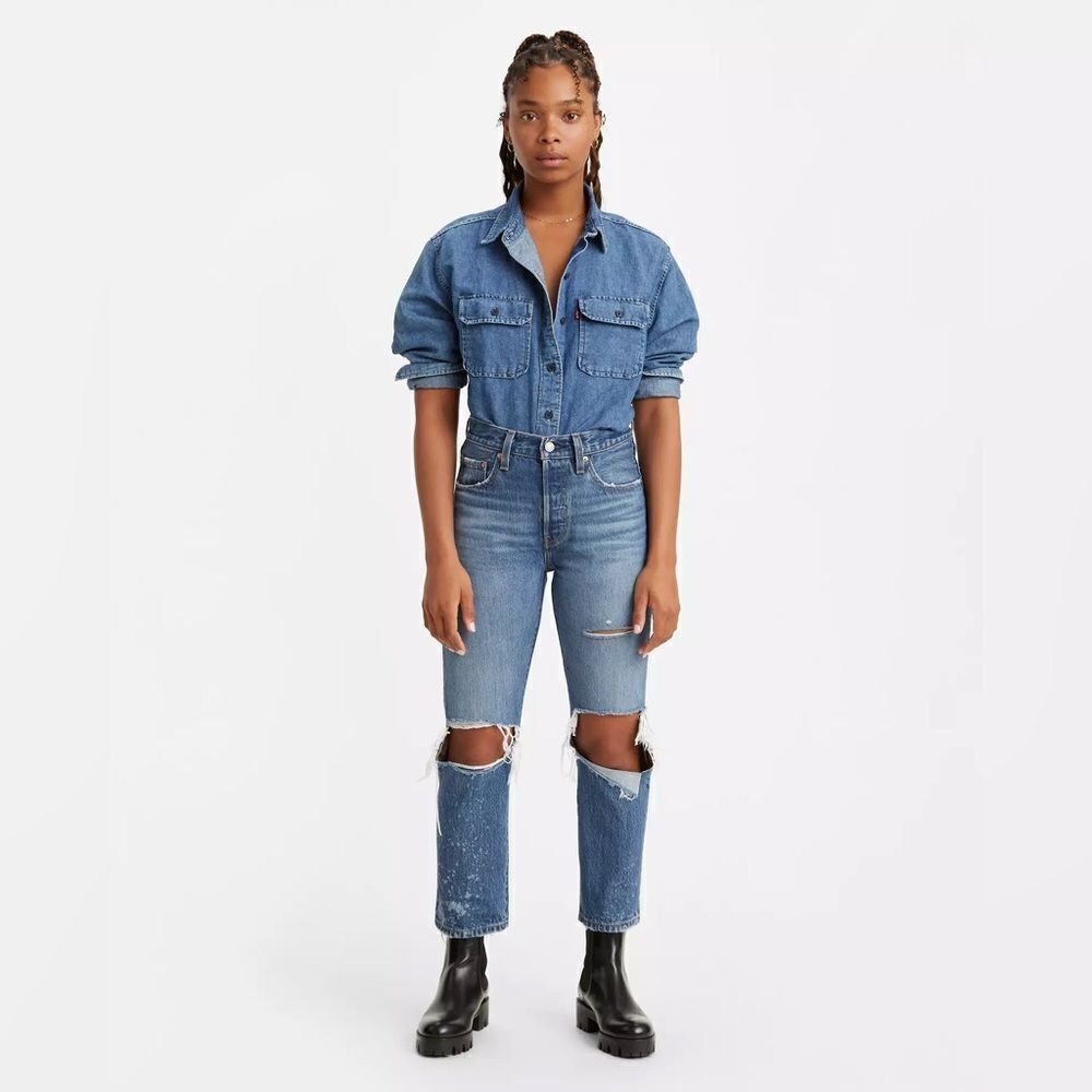 Levi's Premium 501 ORIGINAL CROPPED WOMEN'S JEANS Distressed Destroyed Size 26